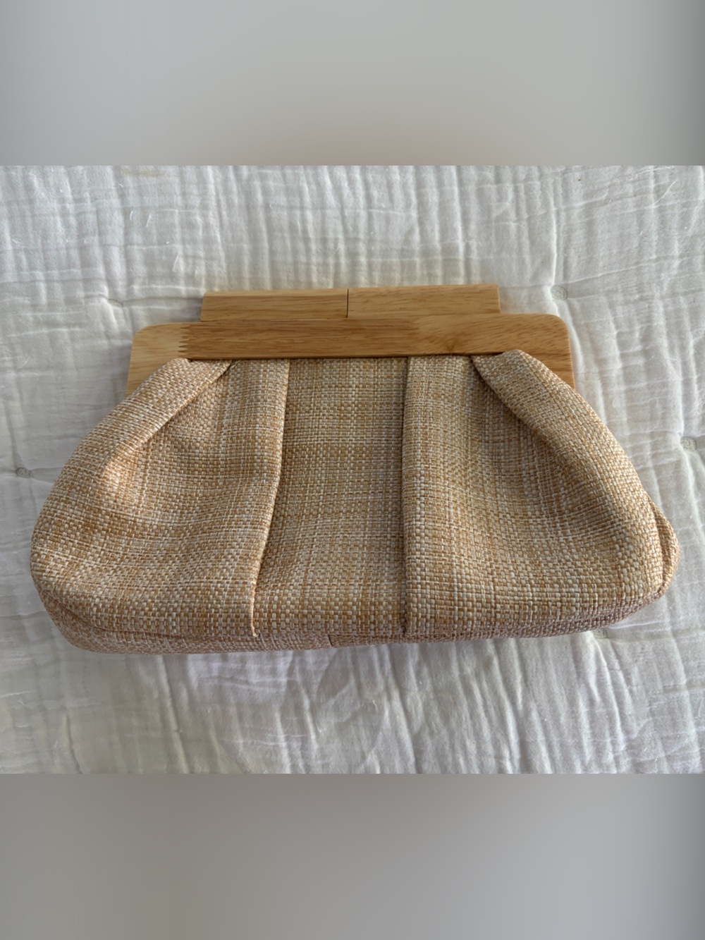 Shiraleah Alessia Natural Beige Woven Clutch with Wooden Frame